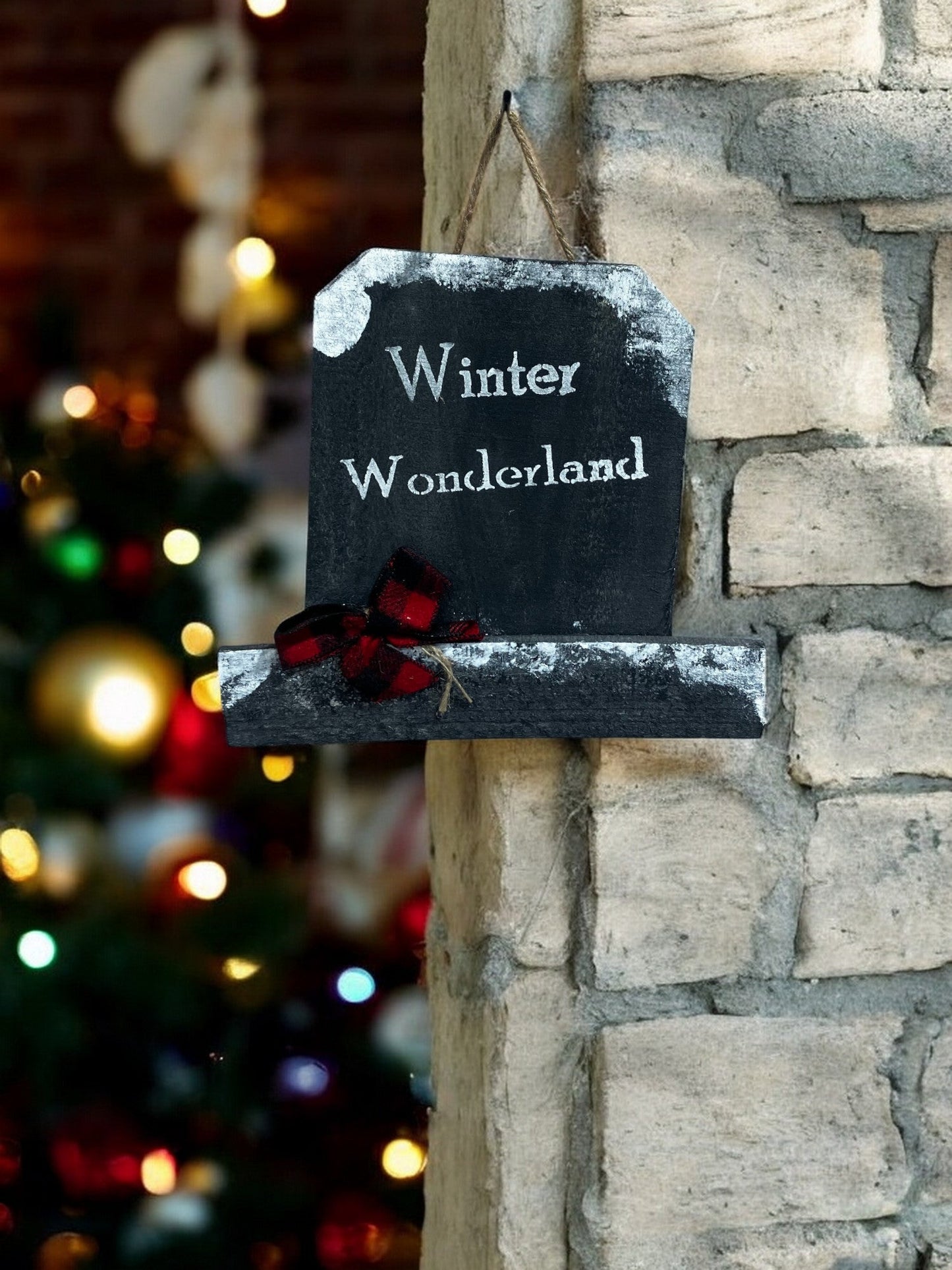Wood Top Hat Wall Hanging - Holland Landscape Supply