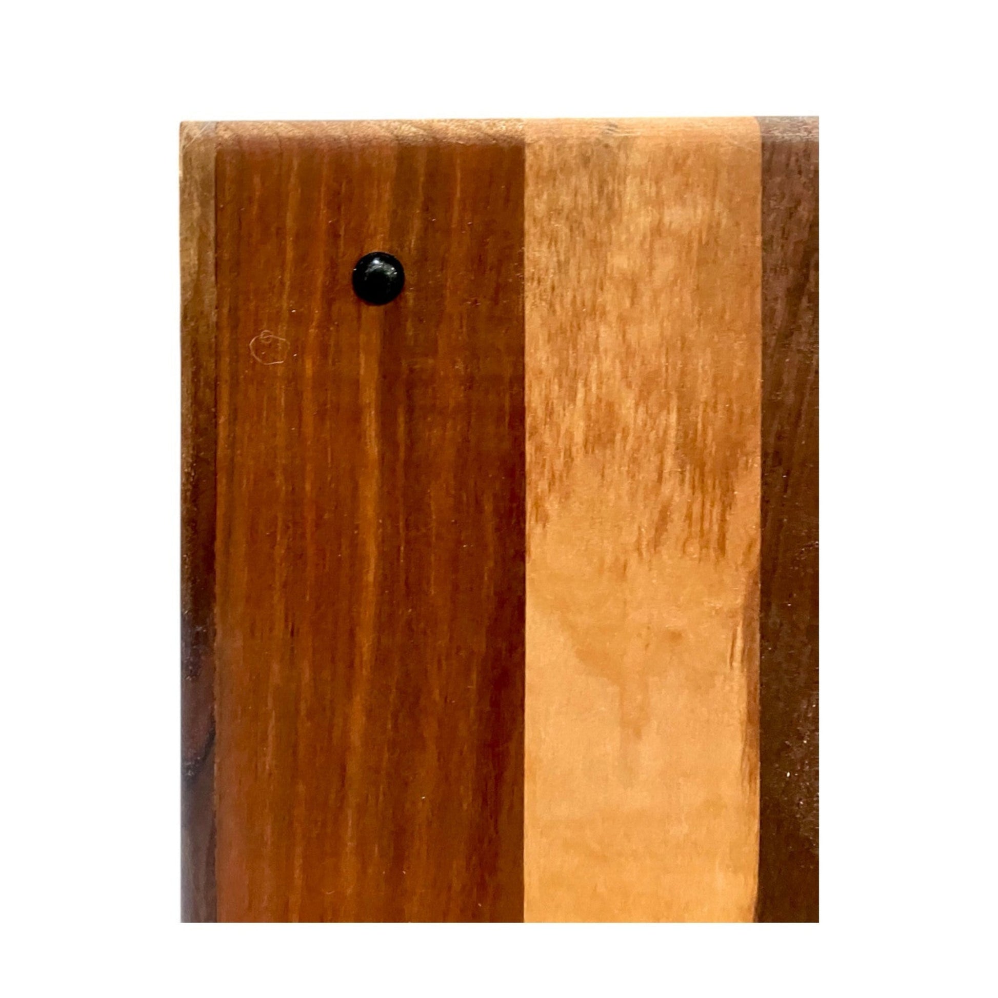 8" x 13" Cutting Board - Holland Landscape Supply