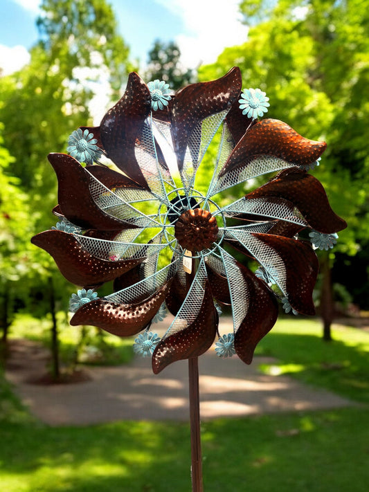 Blue Flower & Brown Blade Garden Spinner - Holland Landscape Supply