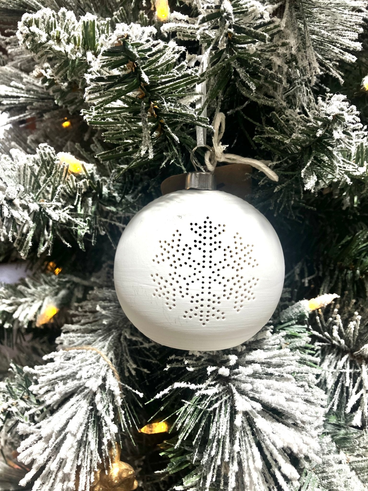 Ceramic Bulb Ornament with Snowflakes - Holland Landscape SupplyChristmas Ornament