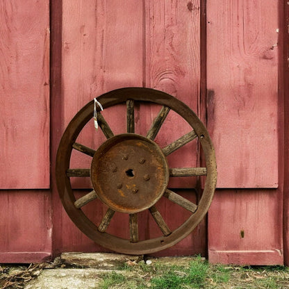 Vintage Wagon Wheel - Holland Landscape Supply