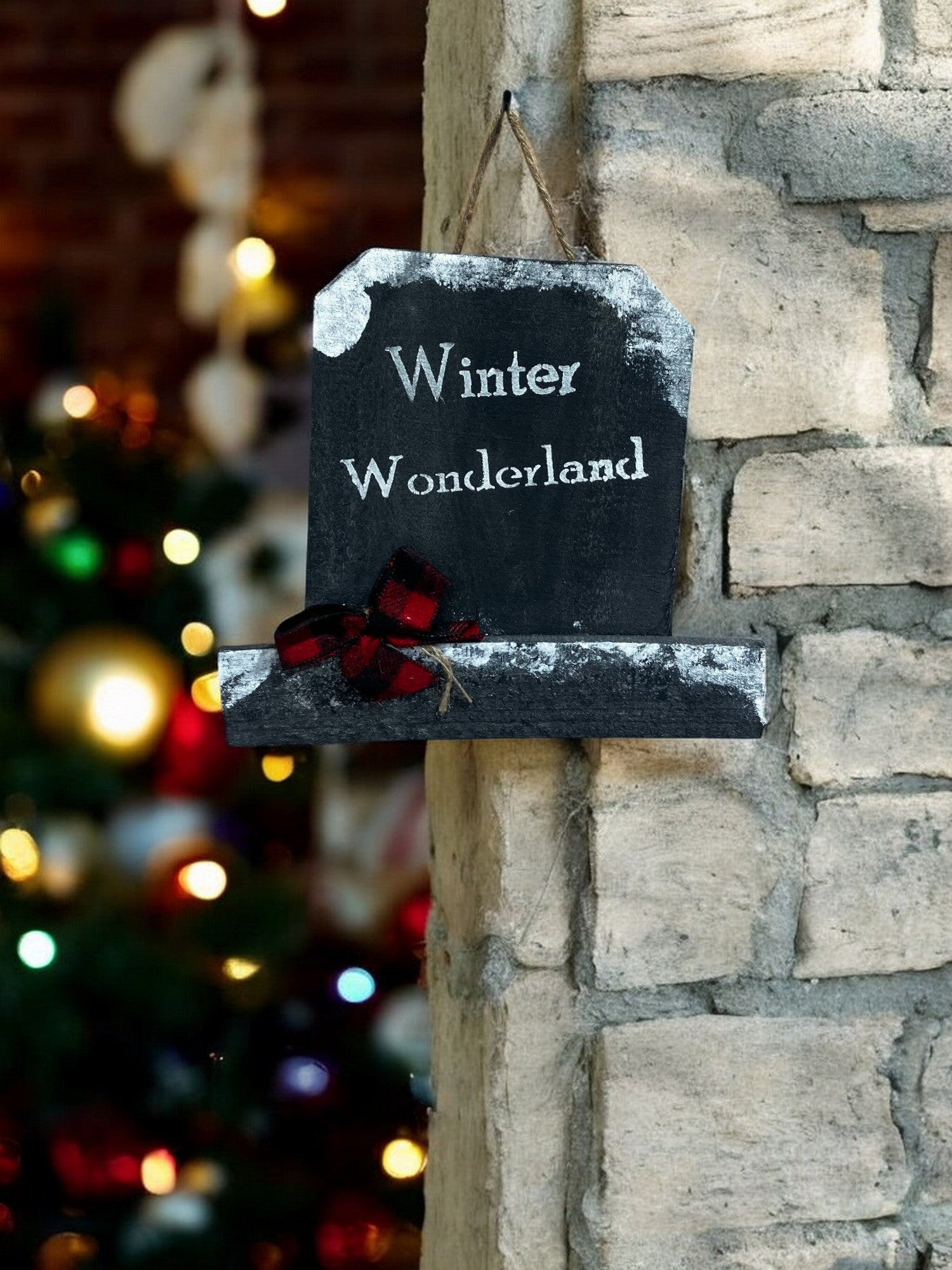Wood Top Hat Wall Hanging - Holland Landscape Supply